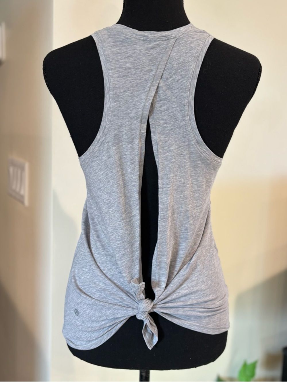Lululemon All Tied Up Tank Grey - Picture 5 of 7